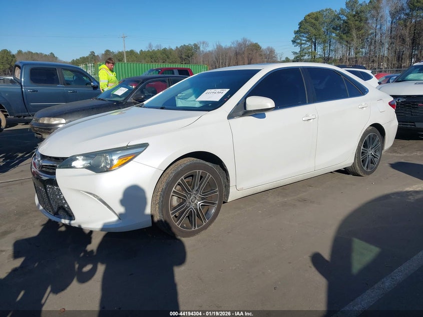 2016 Toyota Camry Se