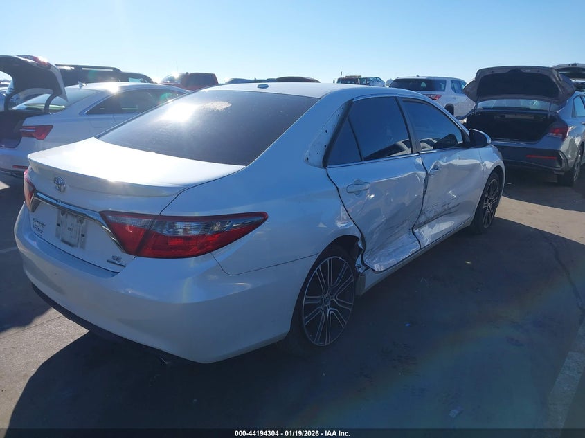2016 Toyota Camry Se