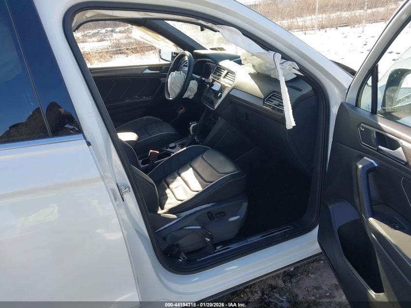 2024 Volkswagen Tiguan 2.0T Sel R-Line