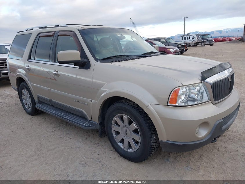 2004 Lincoln Navigator