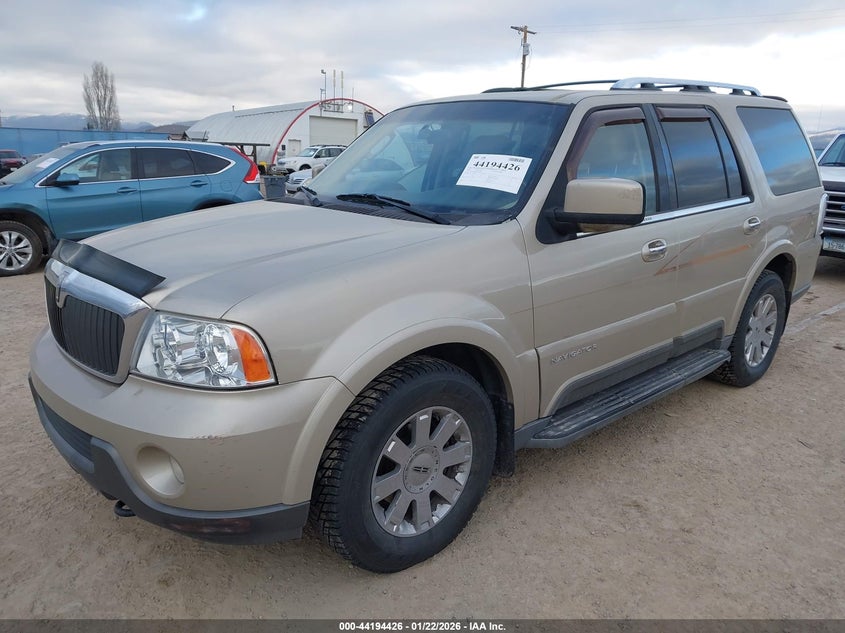 2004 Lincoln Navigator