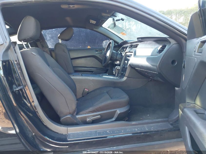 2012 Ford Mustang V6