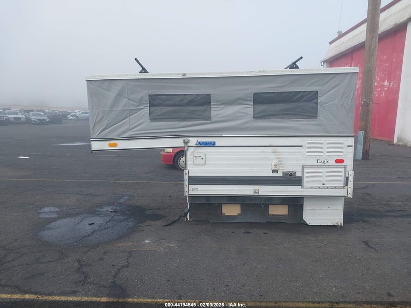 2011 Four Wheel Eagle Truck Camper VIN: 000000000006635EC Lot: 44194545