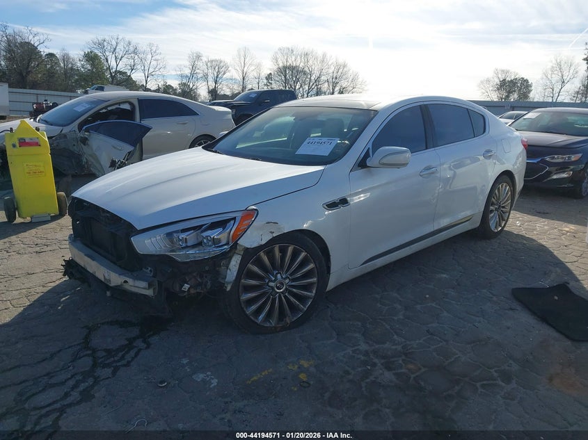 2015 Kia K900 Luxury