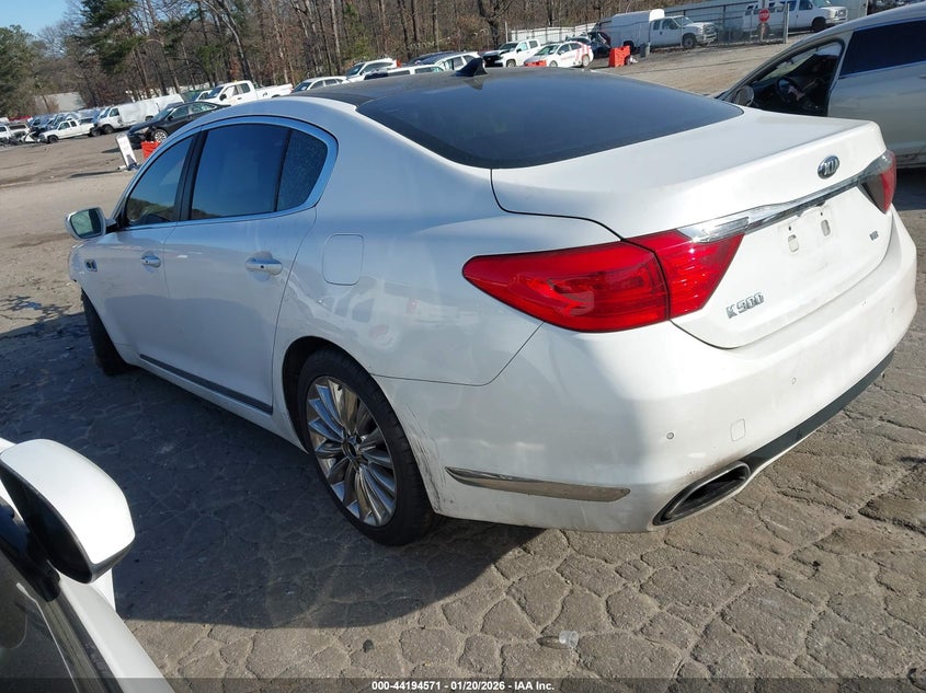 2015 Kia K900 Luxury