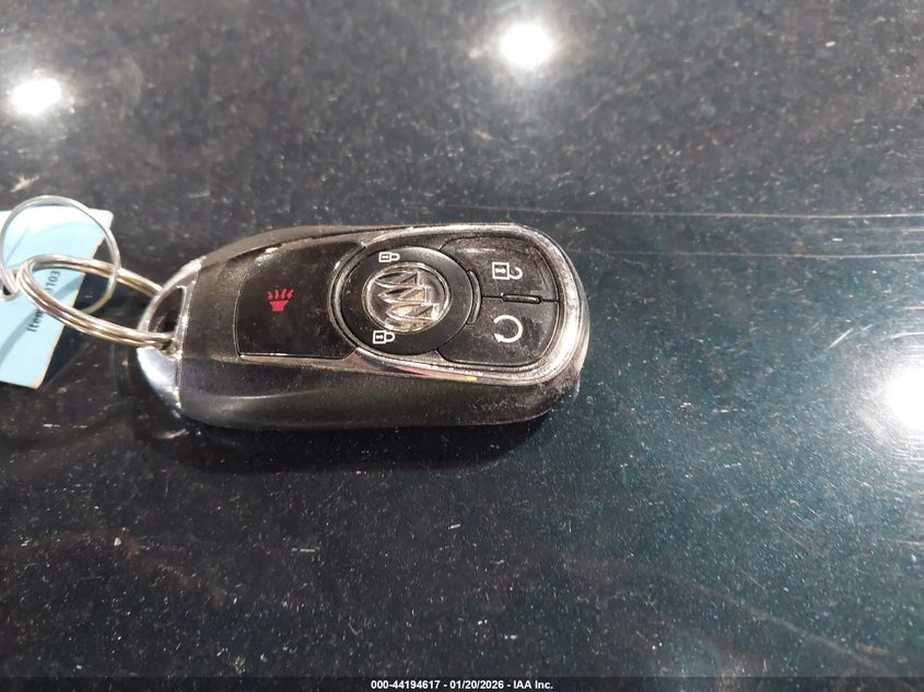 2018 Buick Regal Sportback Preferred VIN: W04GL6SXXJ1091982 Lot: 44194617