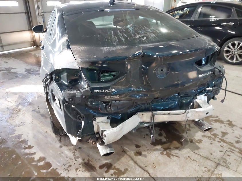 2018 Buick Regal Sportback Preferred VIN: W04GL6SXXJ1091982 Lot: 44194617