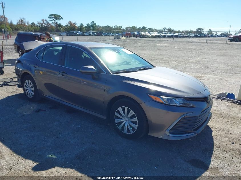2024 Toyota Camry Hybrid