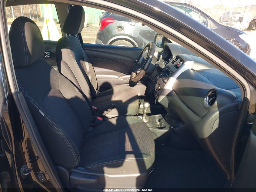 2017 Nissan Versa 1.6 Sv