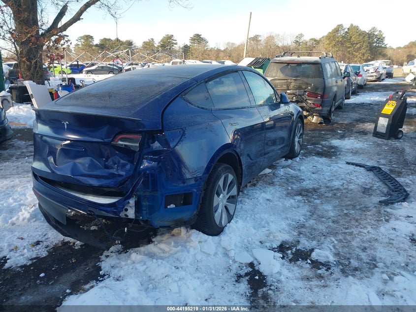 2021 Tesla Model Y Long Range Dual Motor All-Wheel Drive