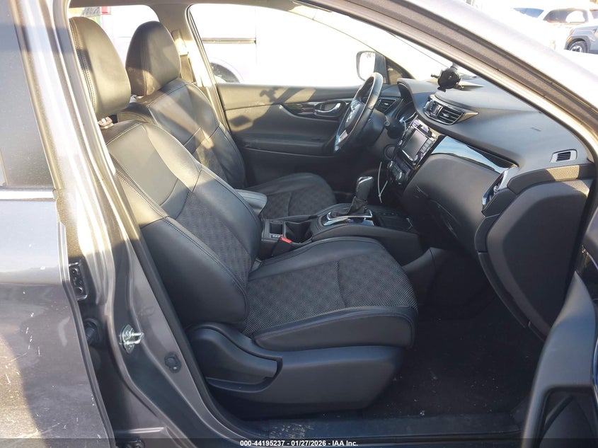 2022 Nissan Rogue Sport Sv Awd Xtronic Cvt