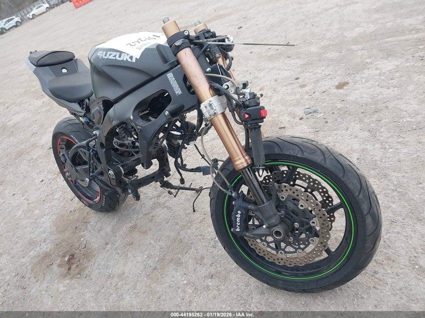 JS1DM11H6M7100353 SUZUKI GSX-R1000 Photo 1