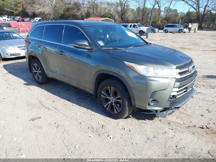 2018 Toyota Highlander Le