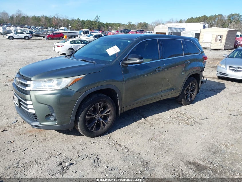 2018 Toyota Highlander Le
