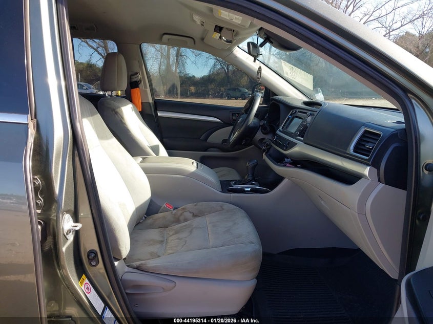 2018 Toyota Highlander Le