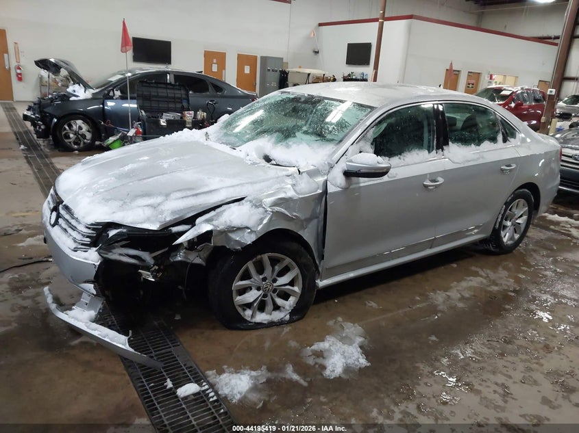 2016 Volkswagen Passat 1.8T S