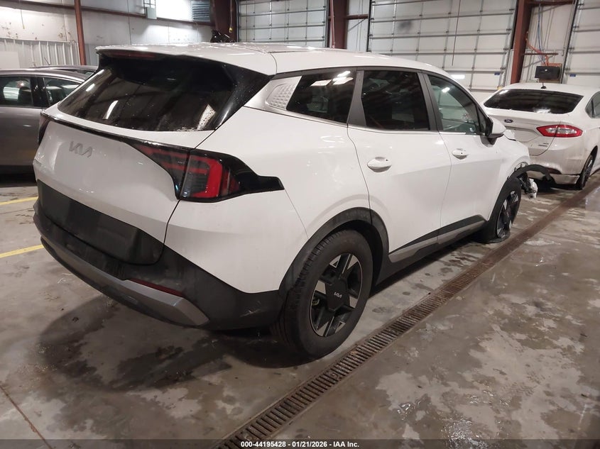 2026 Kia Sportage Lx