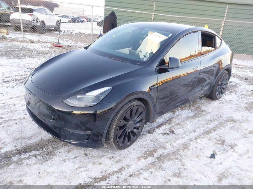 2022 Tesla Model Y Performance Dual Motor All-Wheel Drive