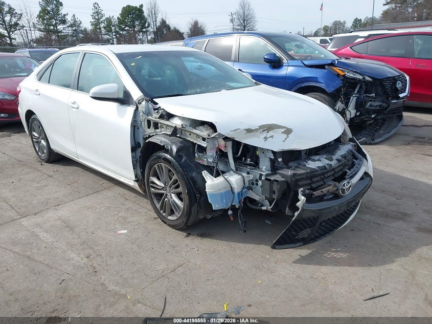 2016 Toyota Camry Se