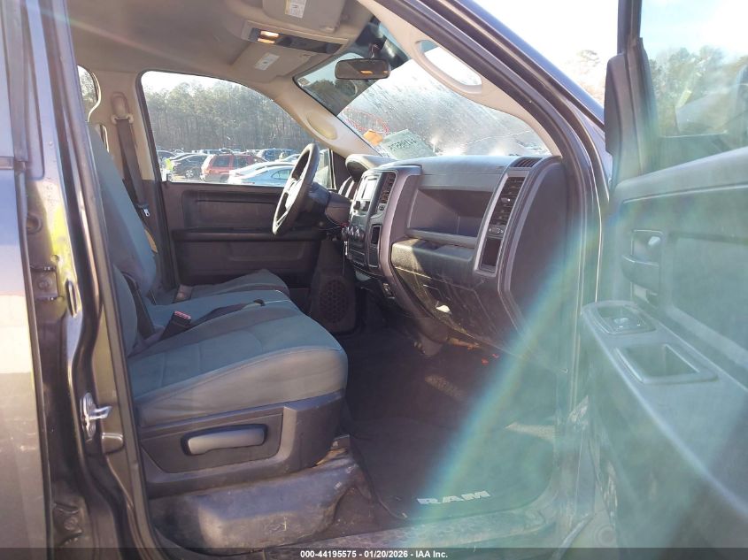 2017 Ram 1500 Express 4X4 5'7 Box