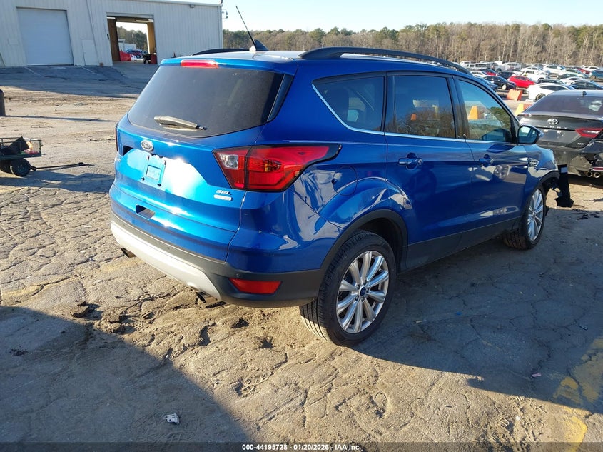 2019 Ford Escape Sel