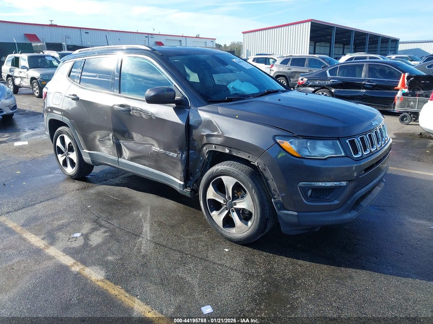 2018 Jeep Compass Latitude Fwd