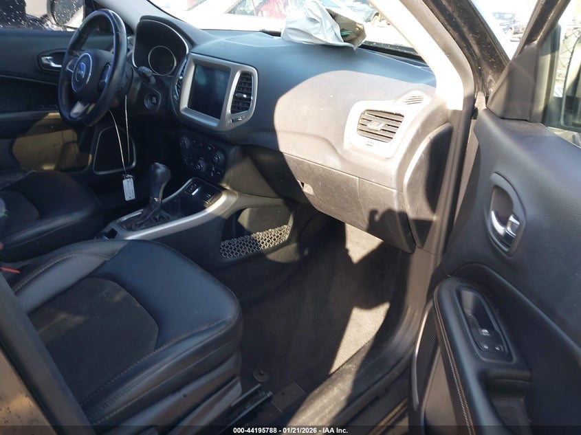 2018 Jeep Compass Latitude Fwd