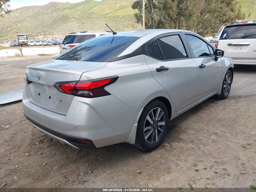2024 Nissan Versa 1.6 S