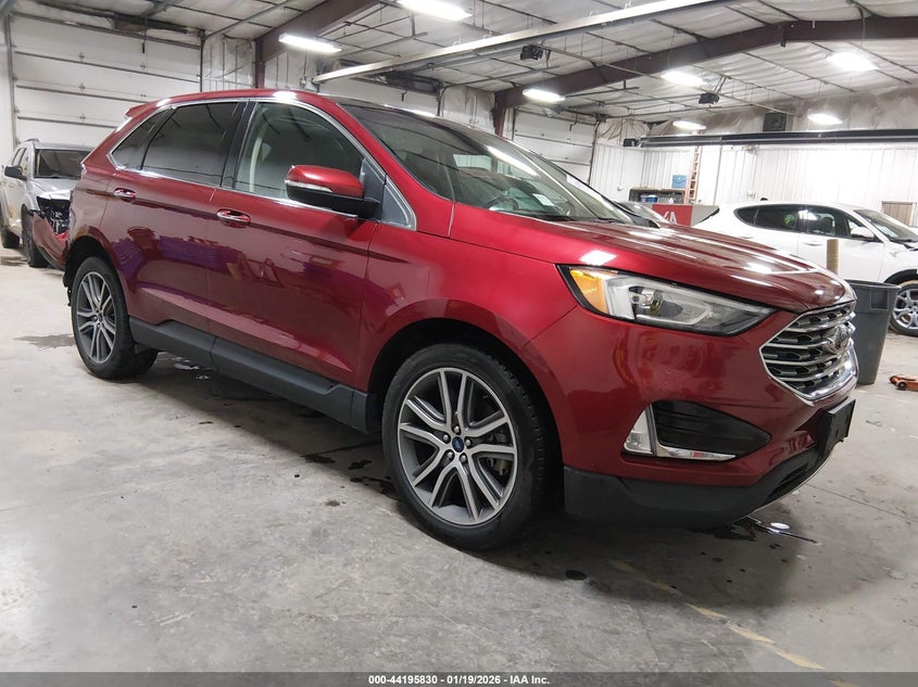 2019 Ford Edge Titanium
