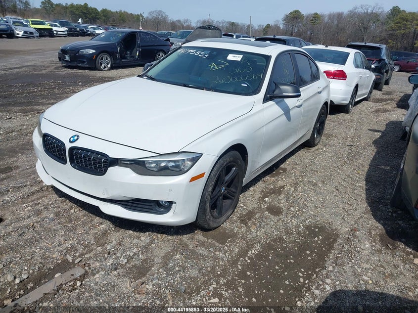 Vin: wba3a5c55cf350172, lot: 44691854, bmw 328i 20122
