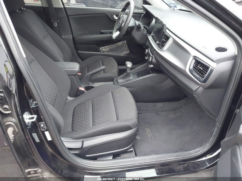 VIN 3KPA25AD0ME383948 2021 KIA RIO 5-DOOR S