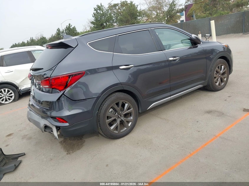 2017 Hyundai Santa Fe Sport 2.0T Ultimate
