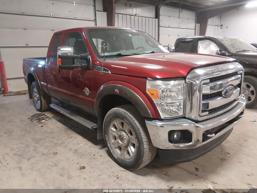FORD F-250 LARIAT
