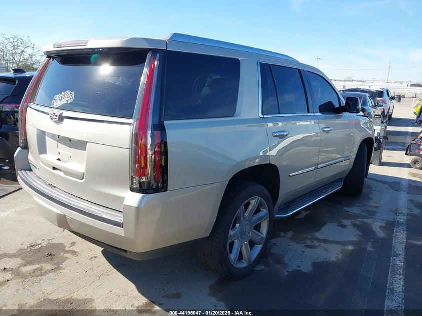 2016 Cadillac Escalade Luxury Collection