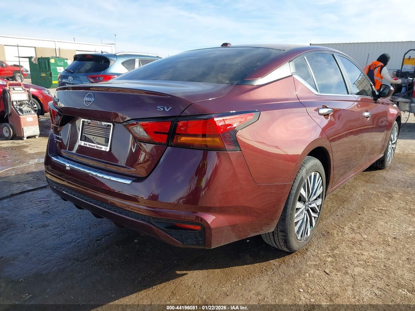 2023 Nissan Altima Sv Fwd