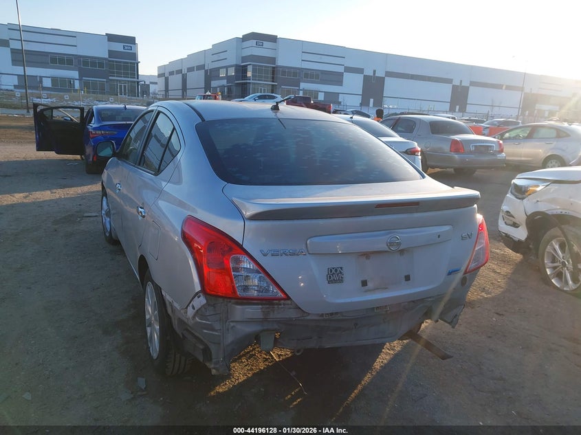 2013 Nissan Versa 1.6 Sv