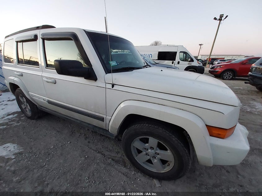 2008 JEEP COMMANDER SPORT