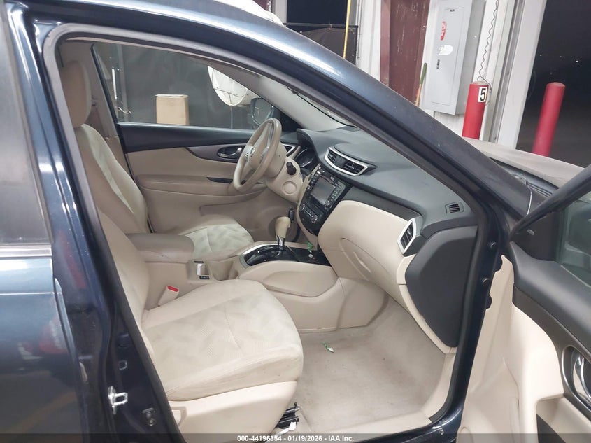 2015 Nissan Rogue Sv