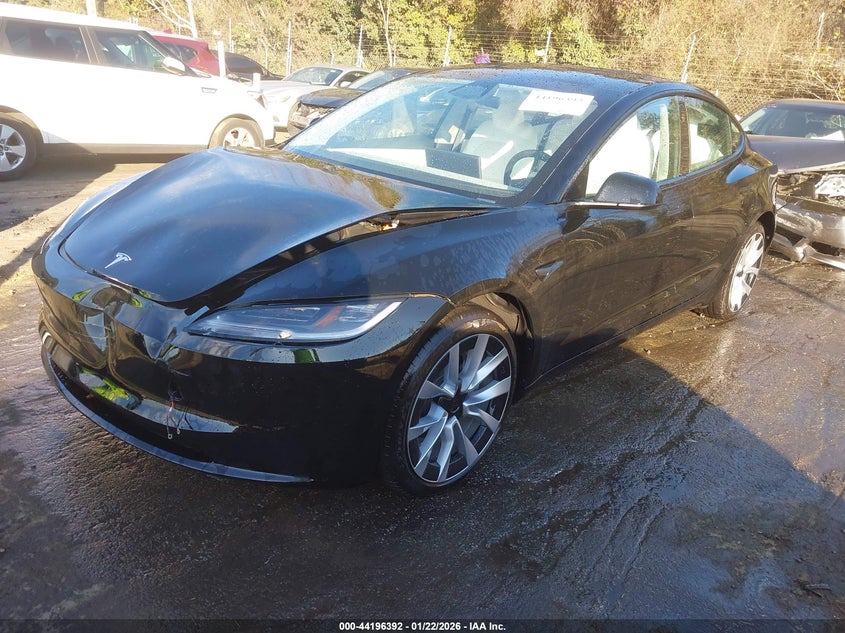 2025 Tesla Model 3 Long Range Rear-Wheel Drive/Standard Rear-Wheel Drive