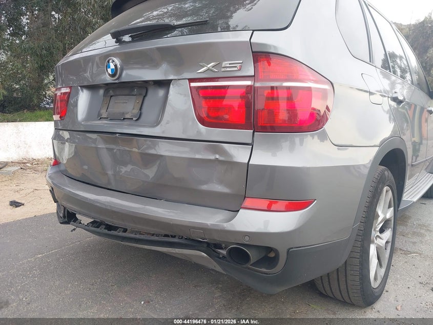 2011 BMW X5 xDrive35I/xDrive35I Premium/xDrive35I Sport Activity VIN: 5UXZV4C51BL738123 Lot: 44196476
