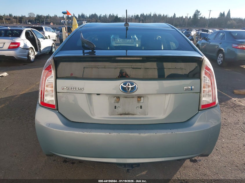 TOYOTA PRIUS - zdjęcie 16