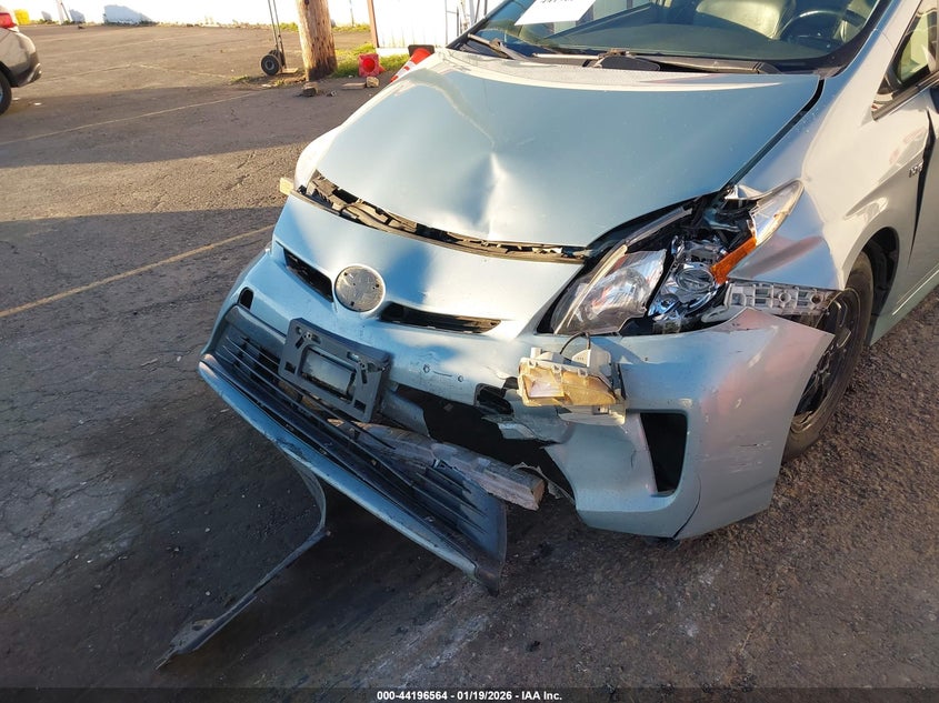 TOYOTA PRIUS - zdjęcie 6