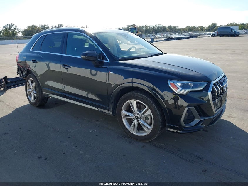 2022 Audi Q3 Premium Plus 45 Tfsi S Line Quattro Tiptronic