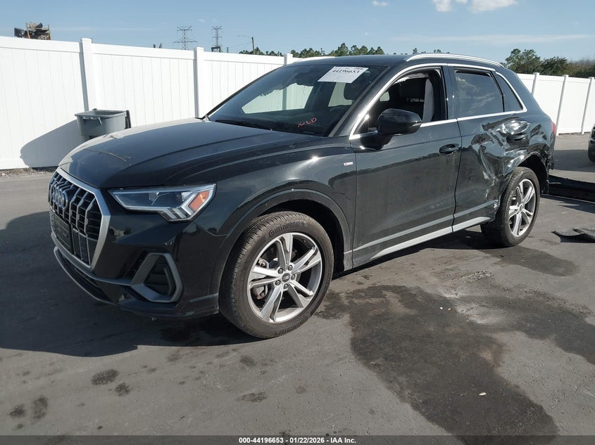 2022 Audi Q3 Premium Plus 45 Tfsi S Line Quattro Tiptronic