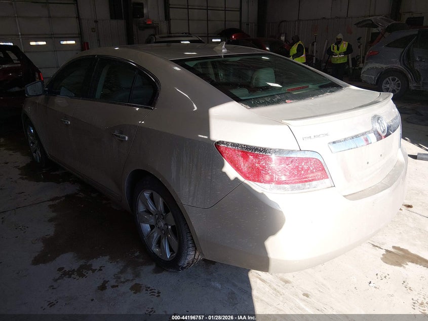 Vin: 1g4gc5ec8bf372364, lot: 44692758, buick lacrosse cxl 20113