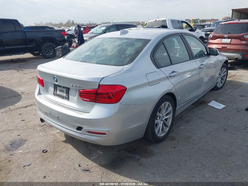 2018 BMW 320I