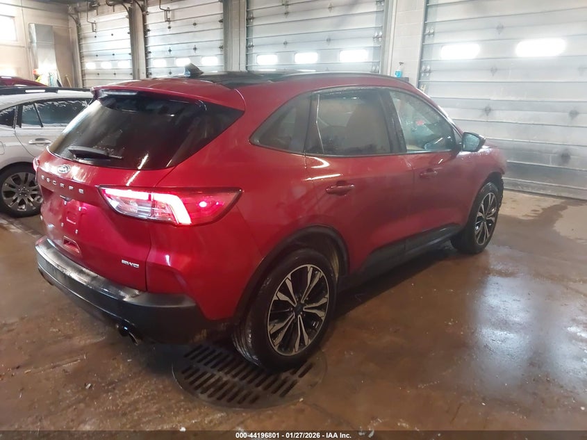 2021 Ford Escape Se