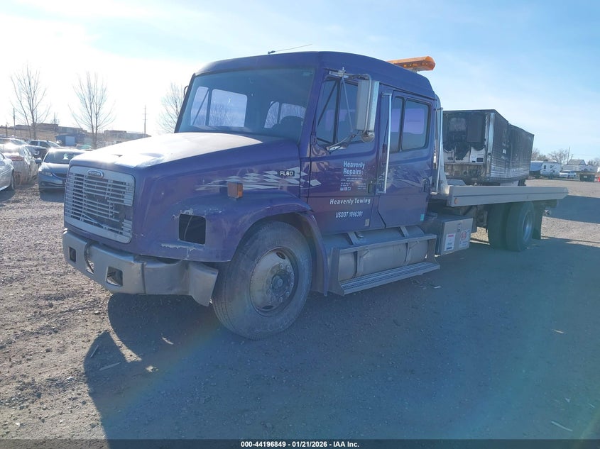 1998 Freightliner Medium Conventional Fl60