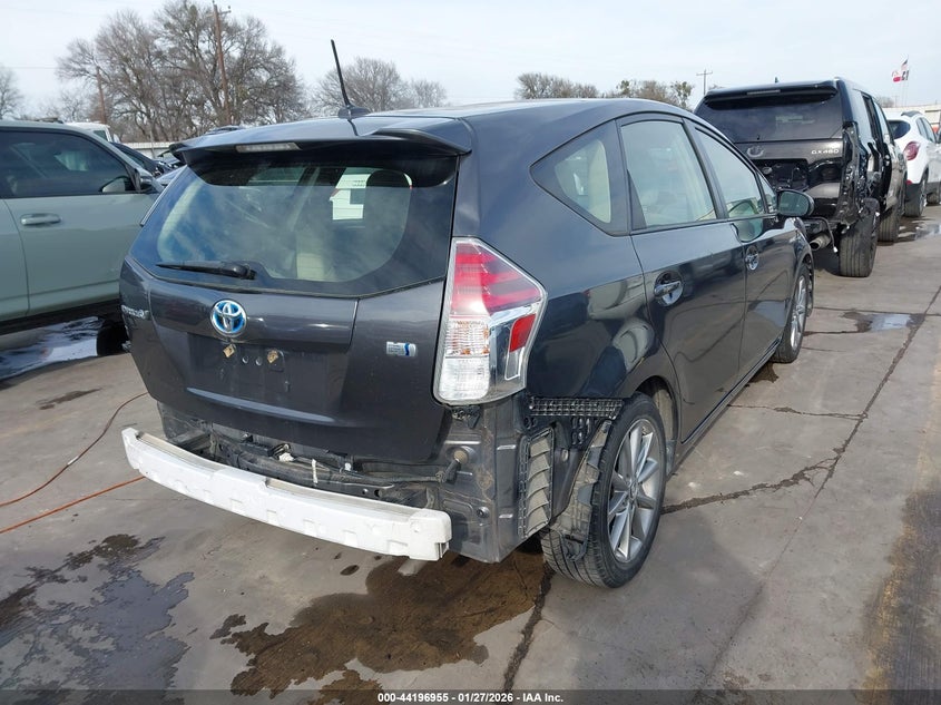 2017 Toyota Prius V Five