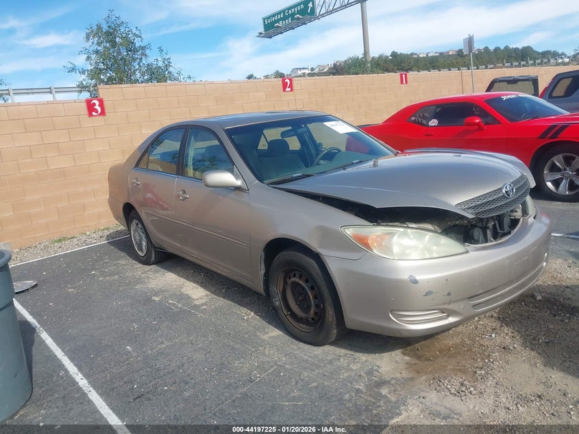 2004 Toyota Camry Le